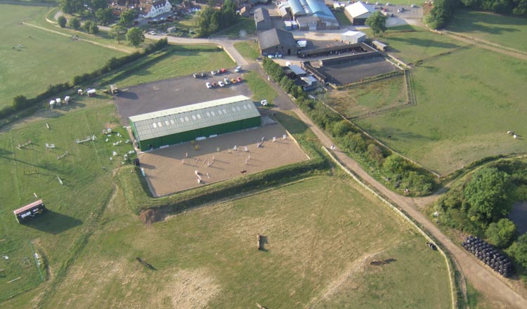 Liscombe Park Equestrian Centre And Livery Yard - Stableexpress