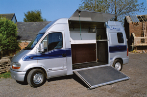 Horsebox, Carries 1 stall with Living - Lancashire                                                  